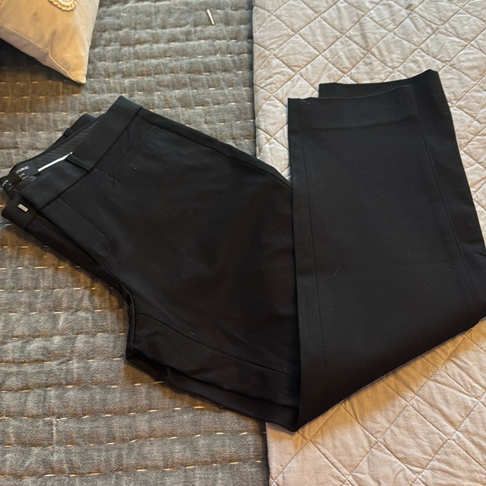 Banana Republic Sloan curvy fit ankle length pants. New without tags.